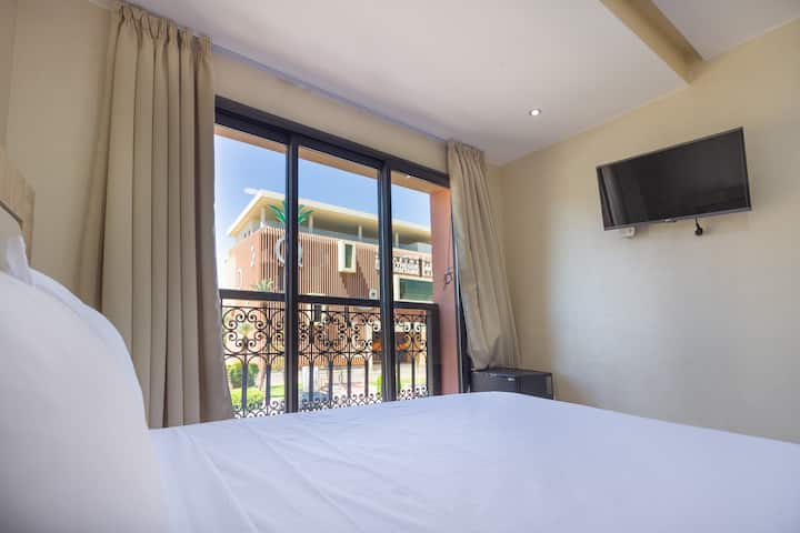 Propreté, Prix Raisonnable - Vue Agréable - Guéliz - Maroc