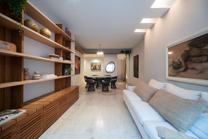 Leblon | 3 suites, 1st Block from the Beach