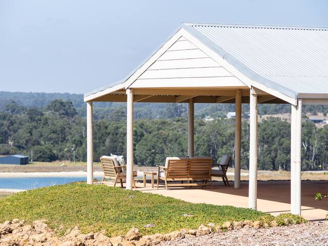 Vineyard Views at Shovelgate gallery image 4