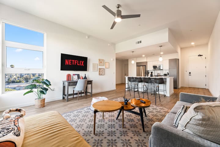Private Apt Home W/ Dtla Views | 1mi To Dodger Std - Alhambra, CA