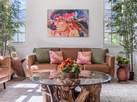 Popular Airbnb listing: Haku Hideout ~ Top 5% Home on Airbnb! in Makaha Valley