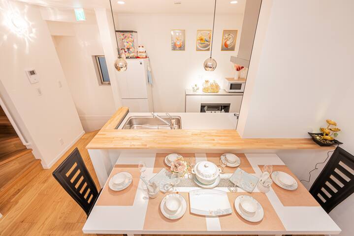 全新JR山手線徒步3分近浅草寺上野直达秋叶原、新宿、涩谷、池袋、原宿、成田机场独栋三层110平别墅 gallery image 5