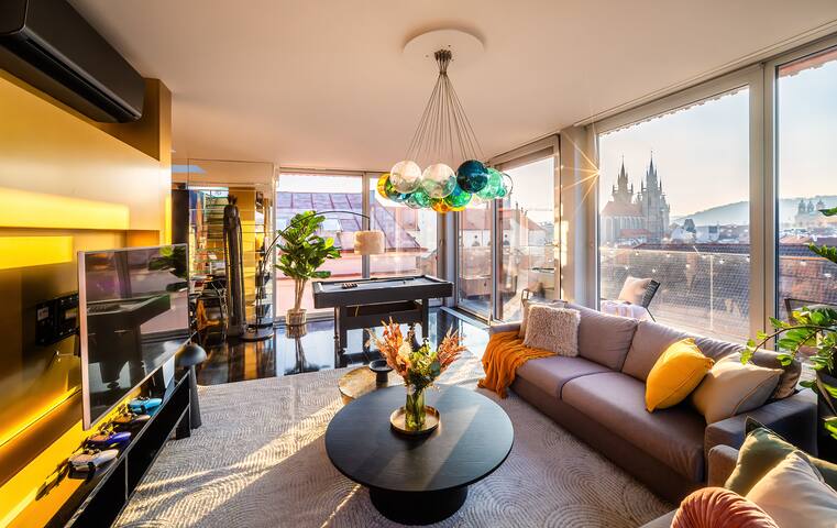 6BR Billionaire’s NEST HOT TUB + 3 teraces gallery image 3