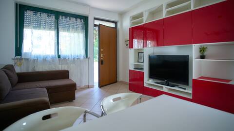 APT.10-Splendid Garden Apartment, Parking