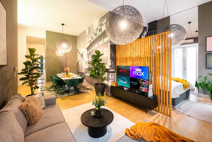 3BR Modern Old Town Retreat + Beautiful Terrace gallery image 3