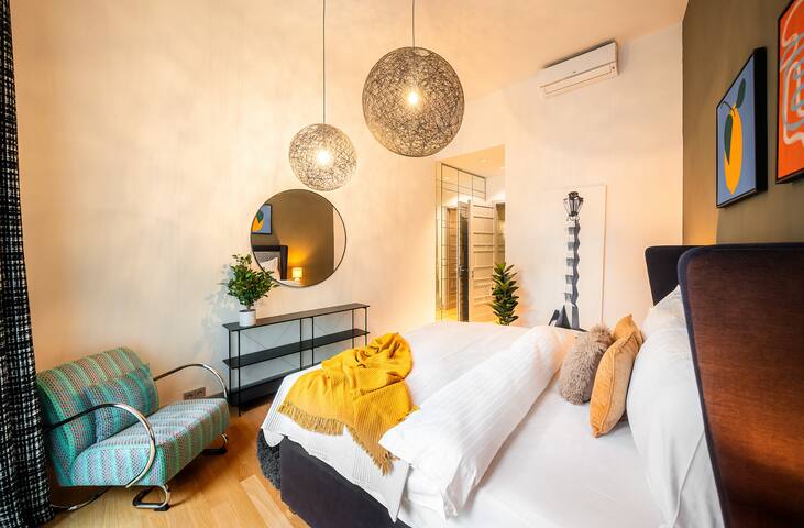 3BR Stylish Apartment in Old Town + Sunny Terrace gallery image 4