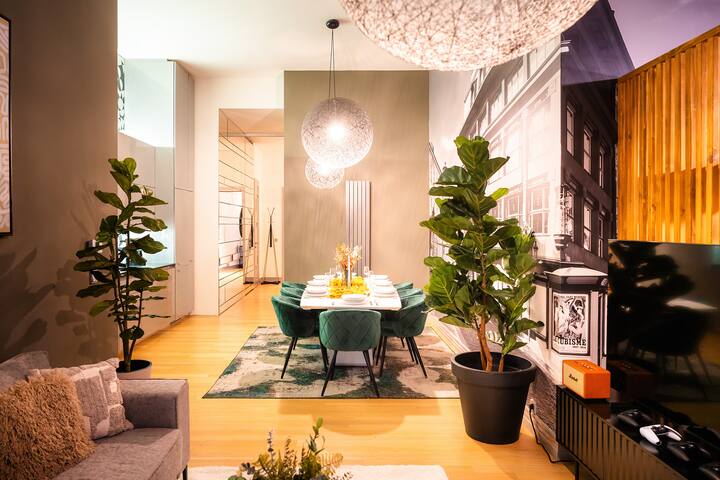 3BR OLD TOWN Deluxe Apartment + Terrace gallery image 5