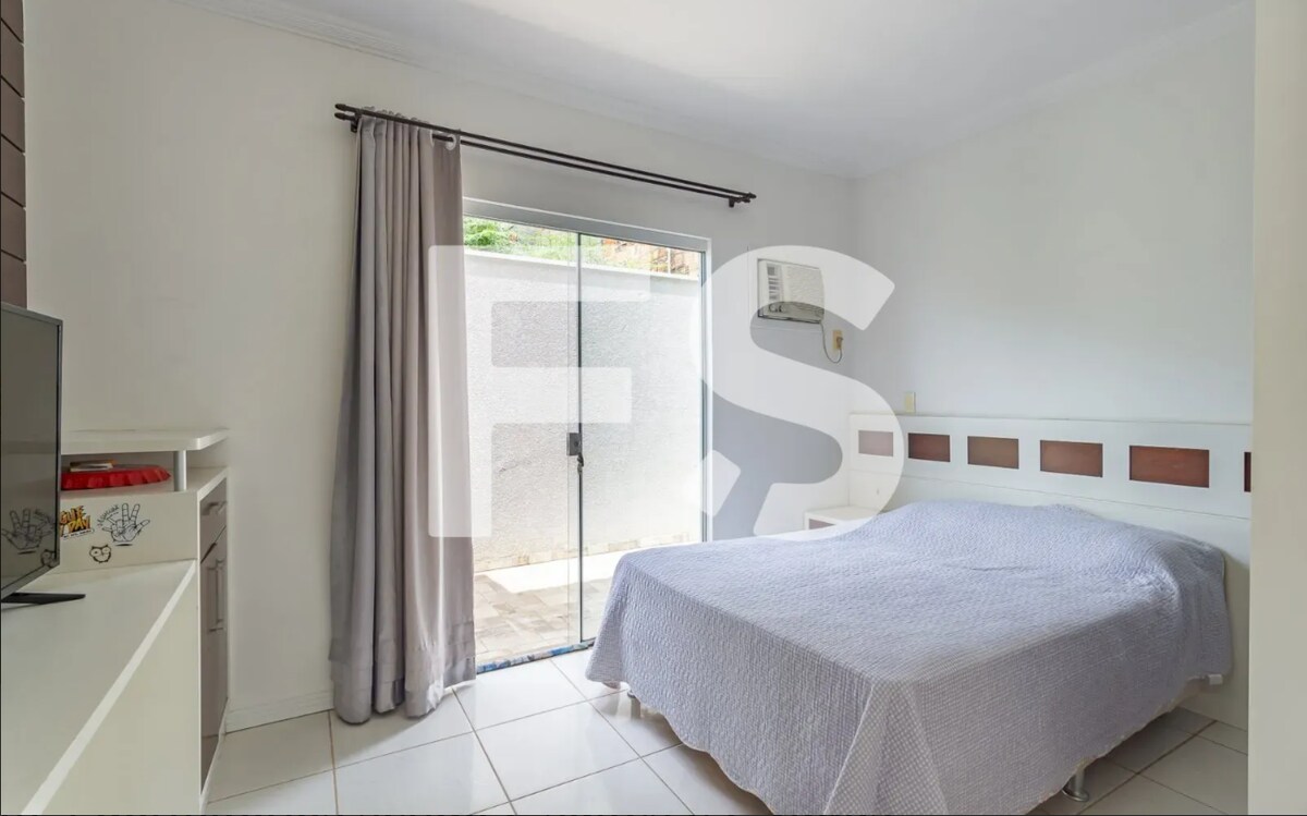 საძინებელი 3