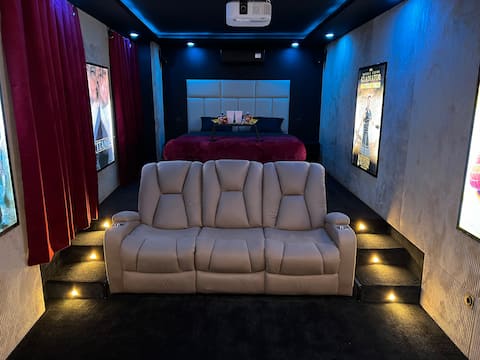 Movie theater & Hot tub