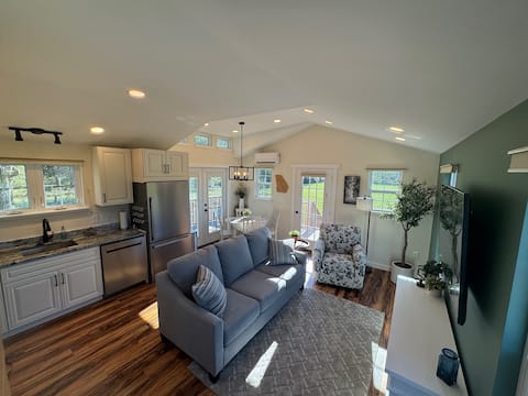 Top performing Airbnb: Relaxing Home Getaway in Floyd