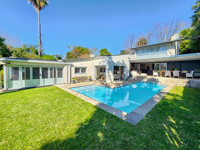 Entertainers’ delight (Kenilworth Upper) gallery image 3