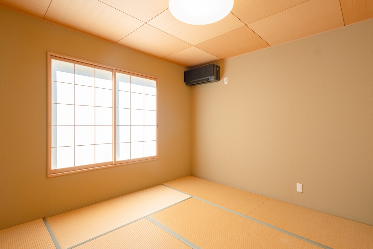 Dhomë Wa: x 3 palë lecka +1