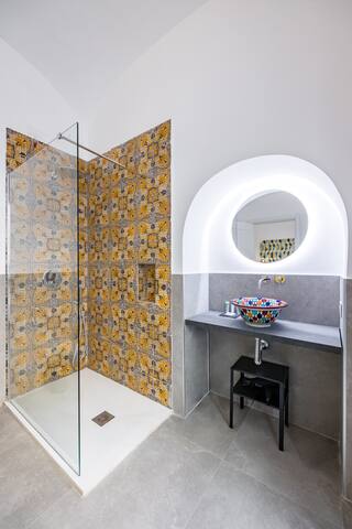 ArtNap Mediterranea- Pompei Trail- Terrace- Centro gallery image 4