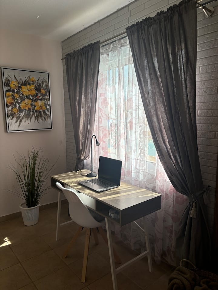 Работно място