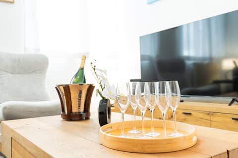 Top Airbnb: High Standing in Downtown near Station and Cellars à Épernay