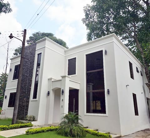 Beautiful Villa near Irtra!