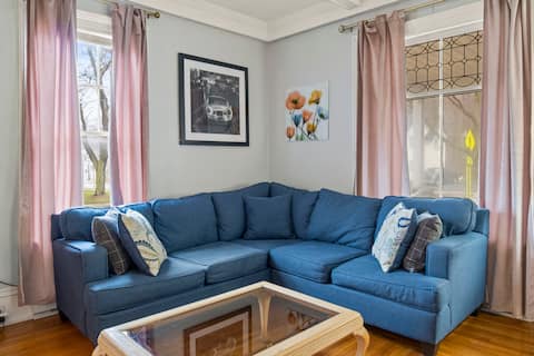 Near State Park & Wineries | Hot Tub + Game Room