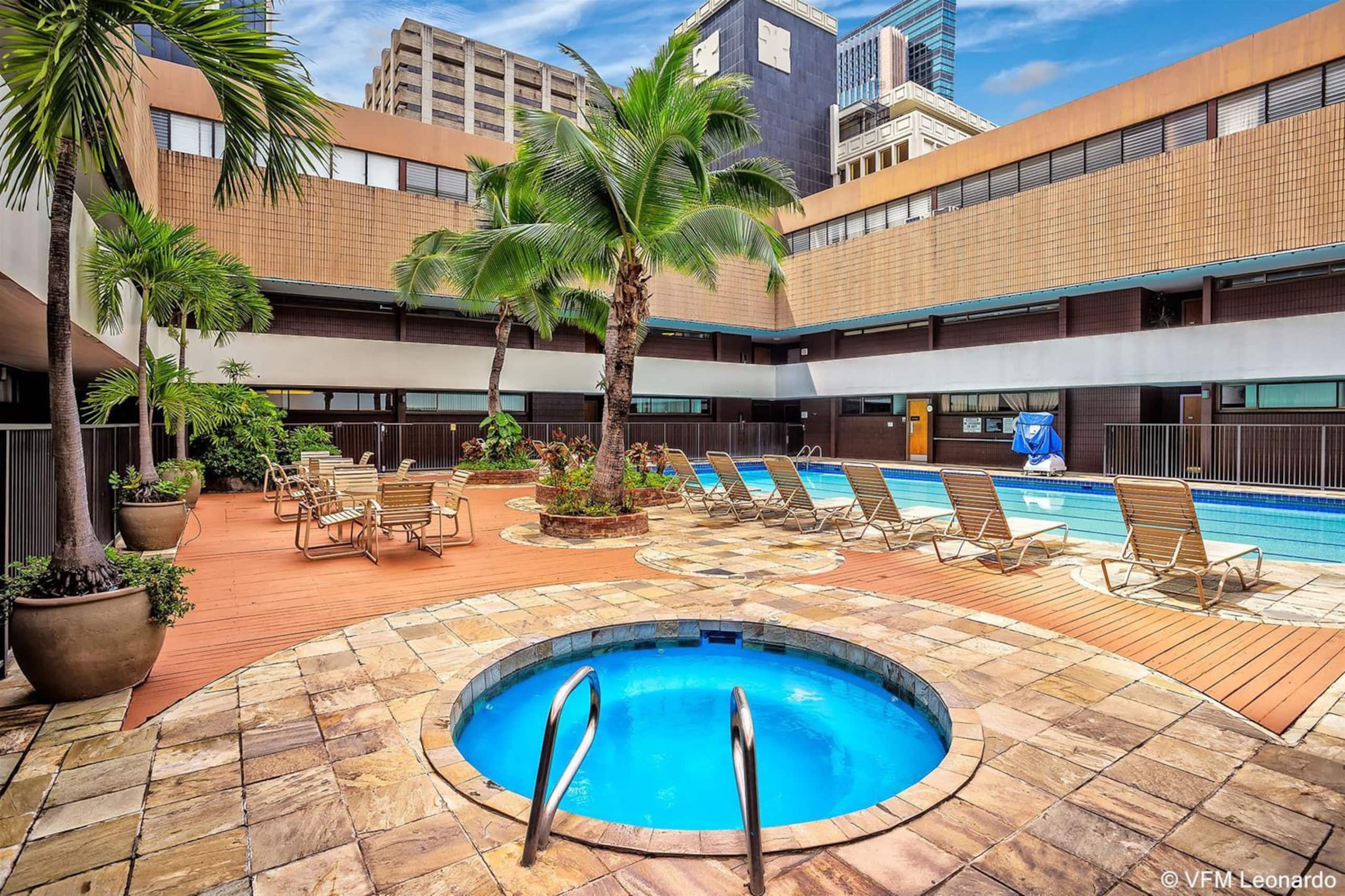 Financial District 1BR-Fully Renovated w/Parking - Image 45