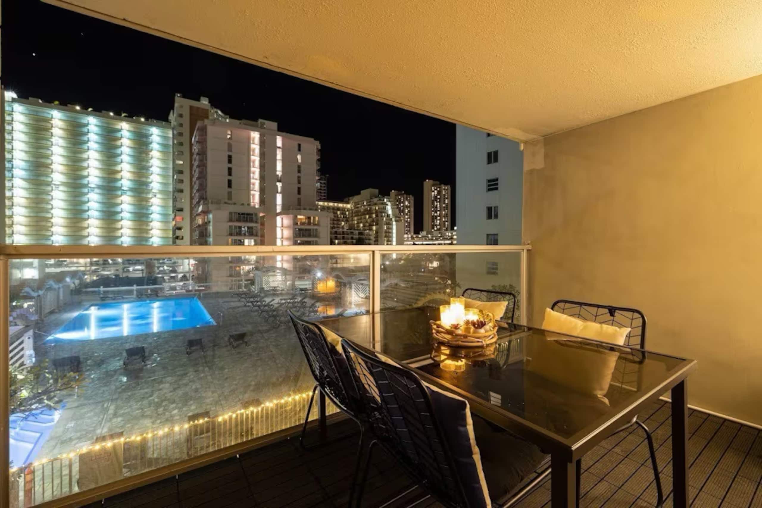 Beautiful Pink Studio Suite-Waikiki Beach - Image 13