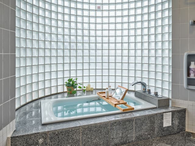 長期 104㎡ 新宿バス15分 池袋8分 大人数 静かな高級住宅街 大きい風呂 バルコニー有