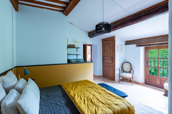 Hapësirë e qetë për të ëndërruar
