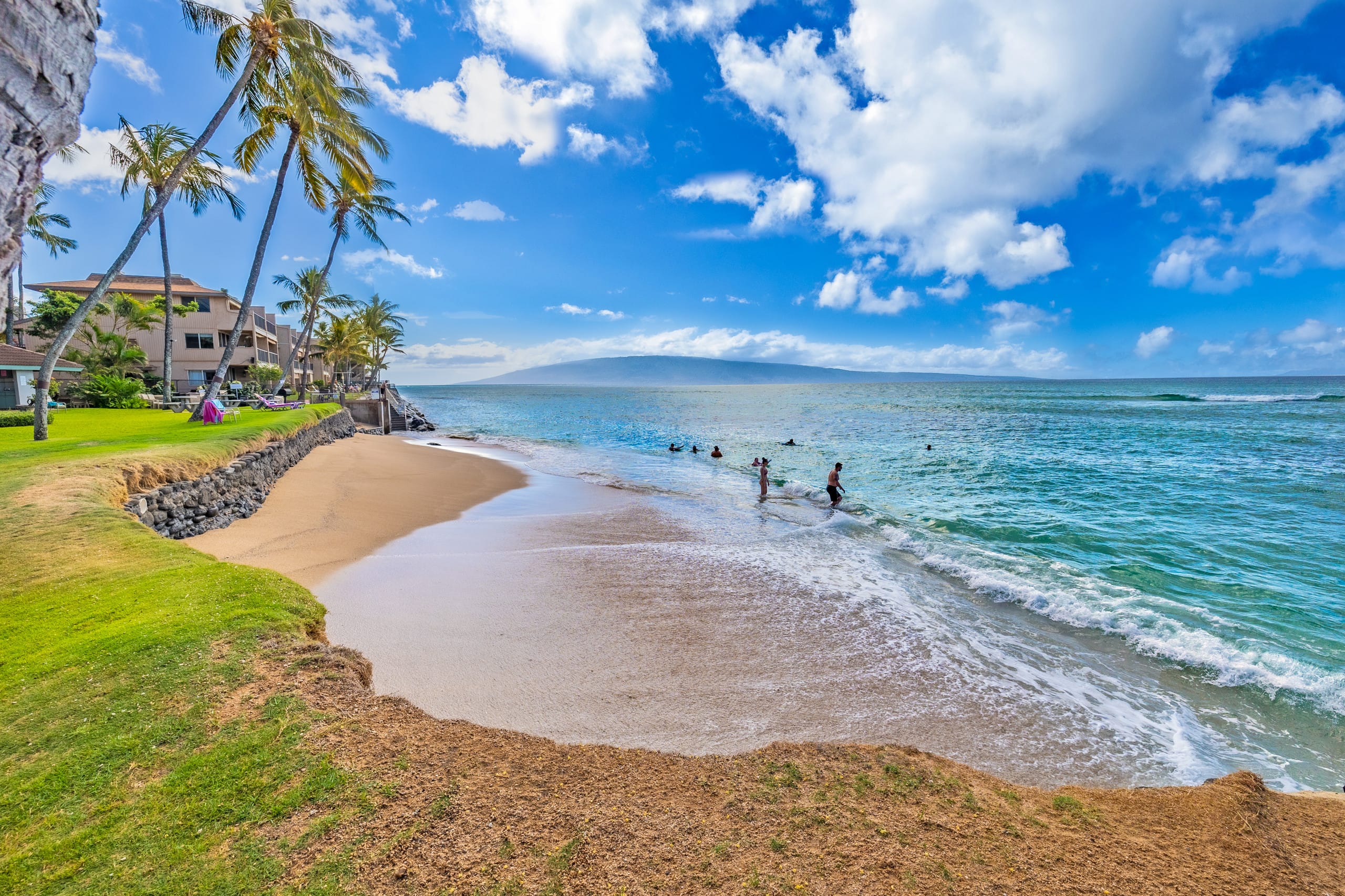 Condo in Lahaina · ★4.94 · 1 bedroom · 2 beds · 1 bath - Image 8