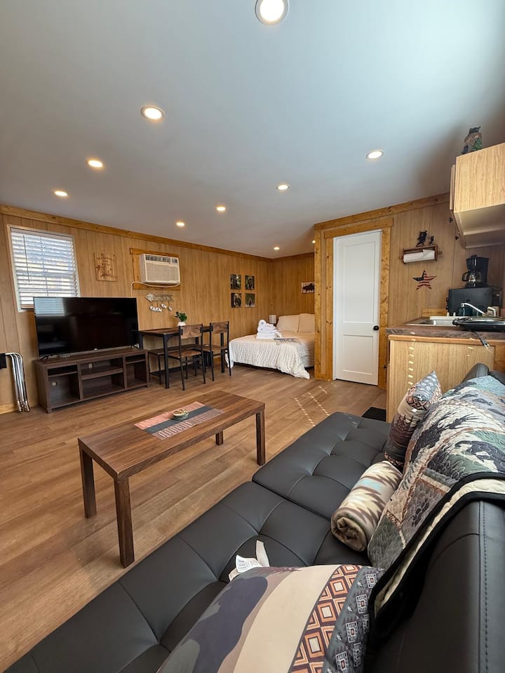 Lakeview Cabin | Chimney | Optional Boat Slip - Dandridge, TN