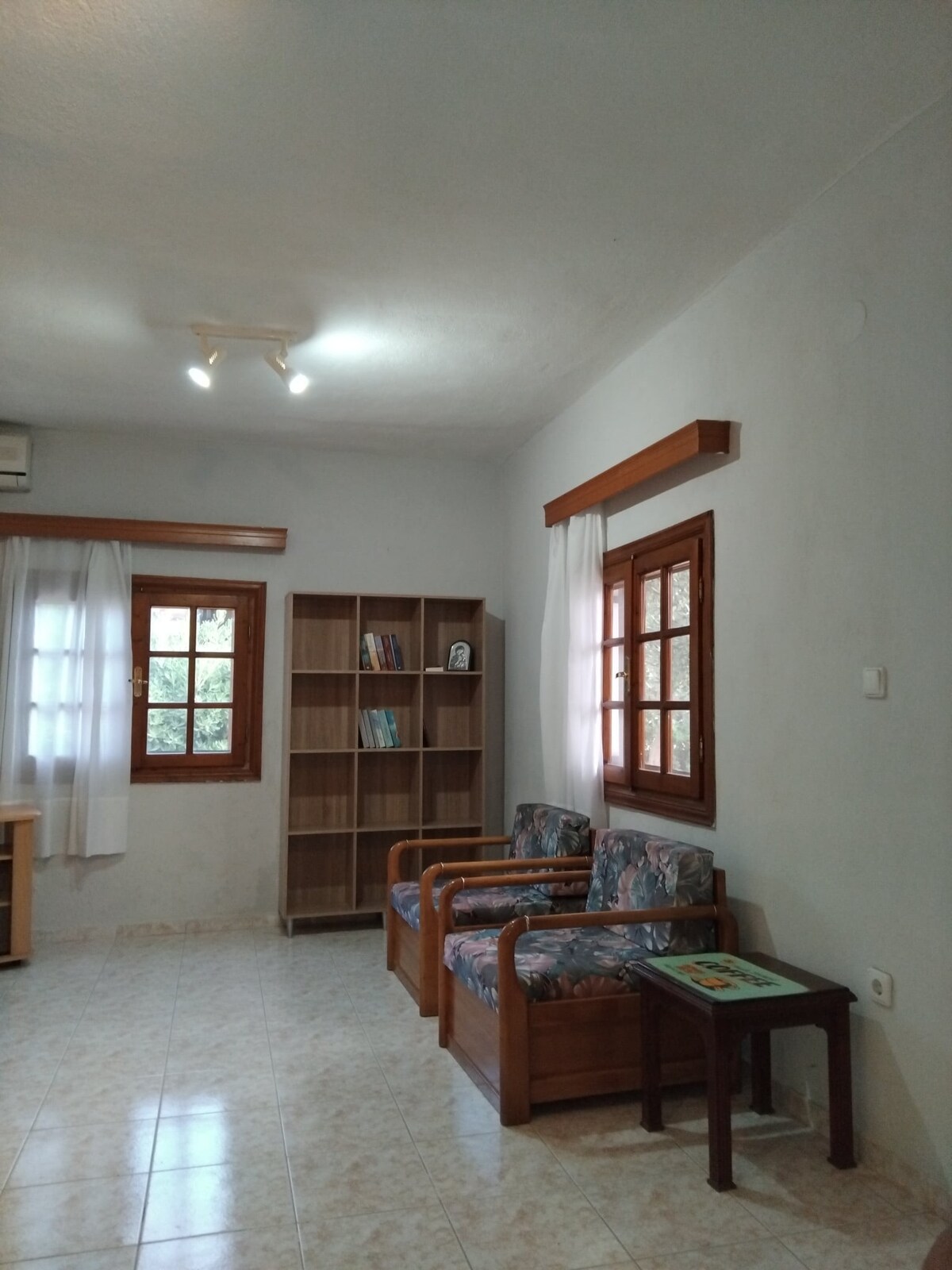 Всекидневна