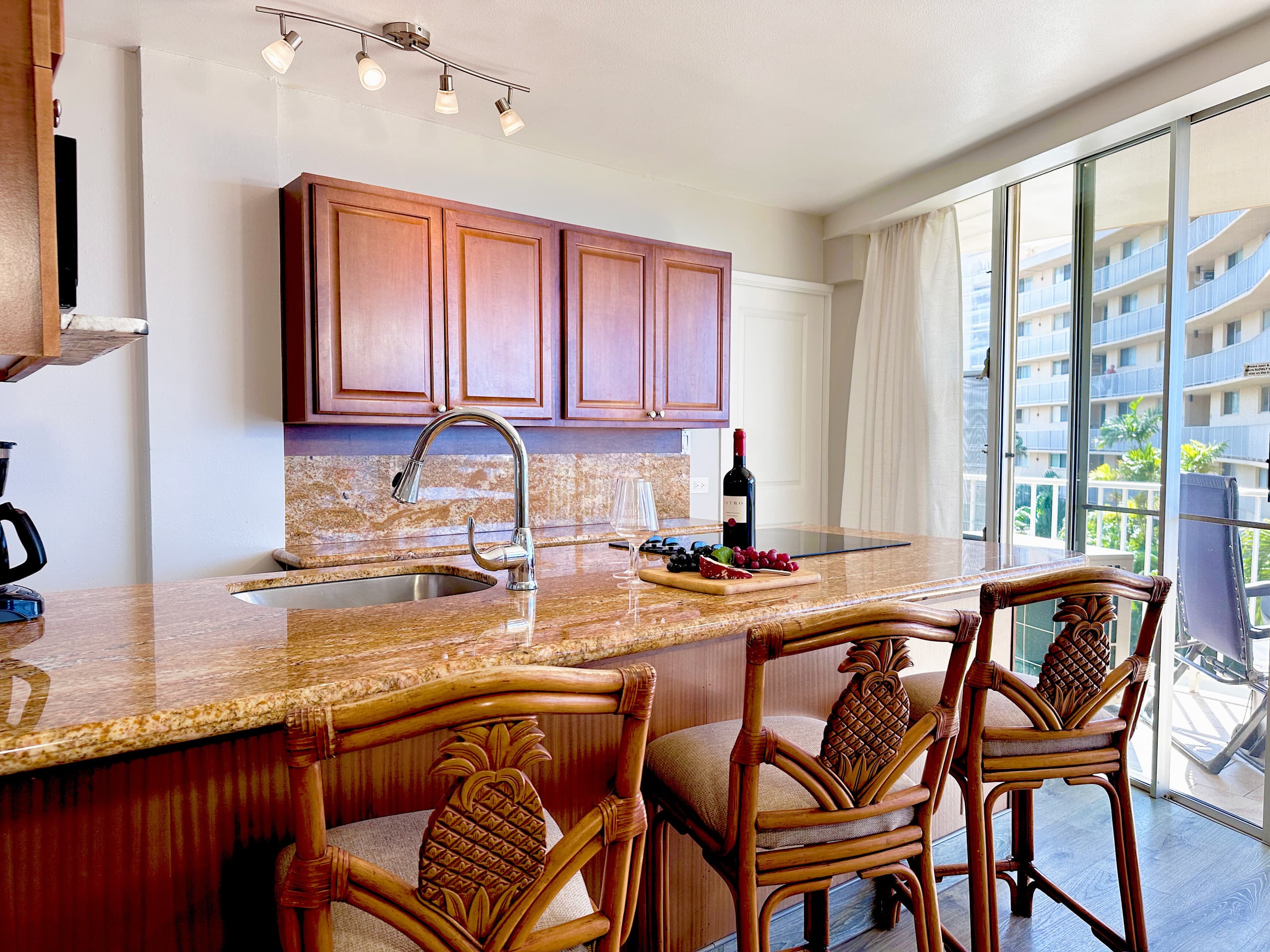 Condo in Kihei · ★4.78 · 2 bedrooms · 3 beds · 2 baths - Image 6