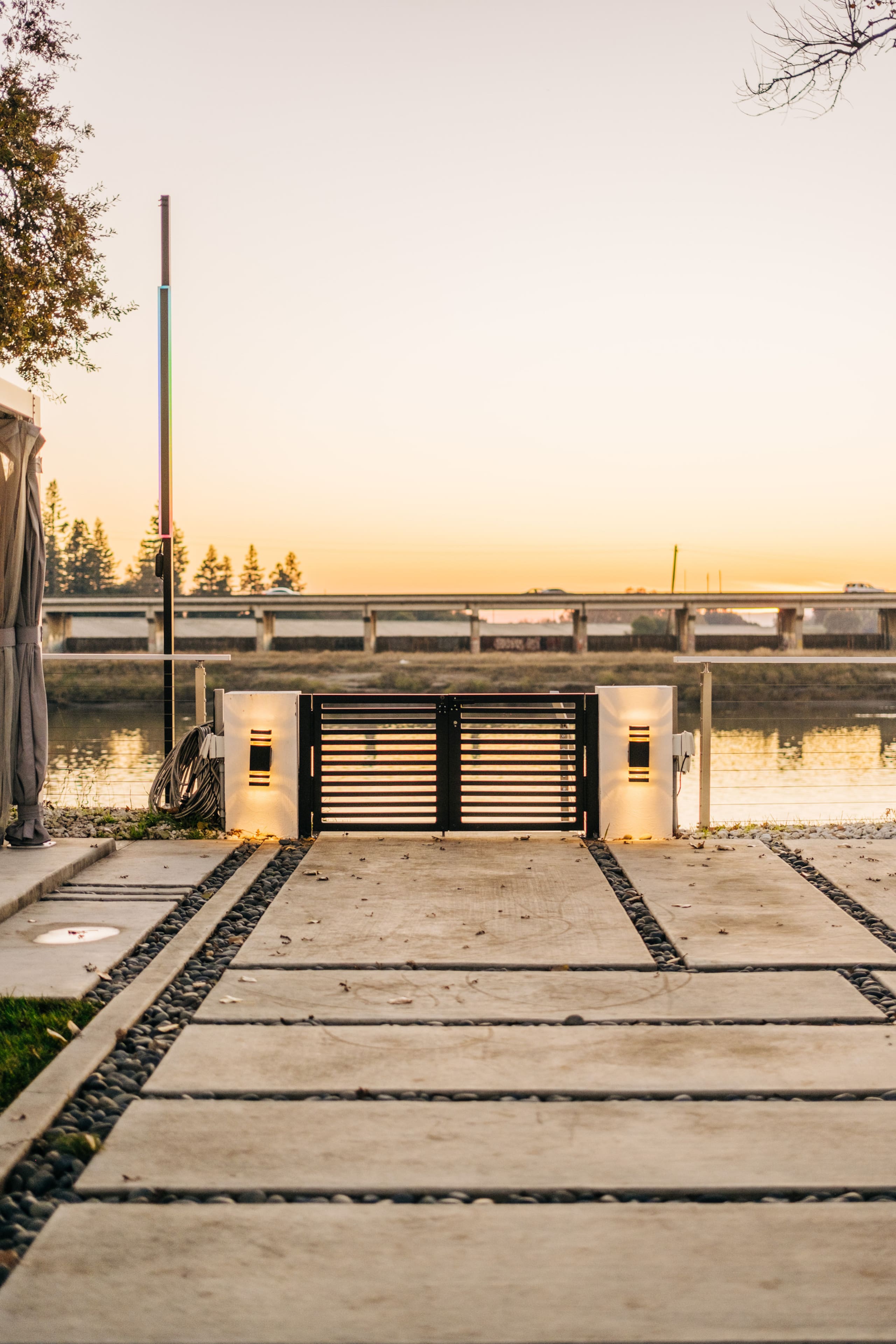 Spaceship Riverfront Home with Private Dock - Photo 248