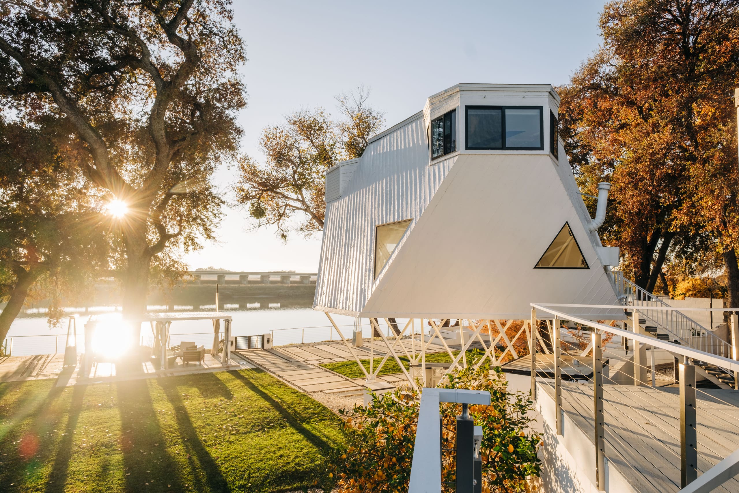 Spaceship Riverfront Home with Private Dock - Photo 111