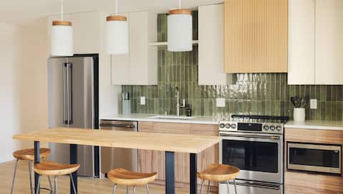 The Dylin by Mint House | Metzger House