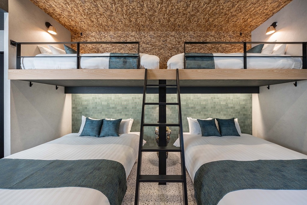 ห้องนอน (เตียงคู่ 2 หลัง)

