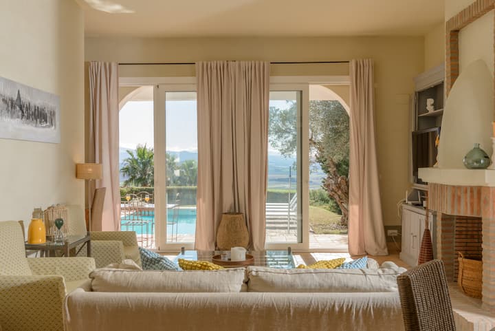Villa Lirio Con  Piscina Y Vistas Espectaculares - Benalup-Casas Viejas