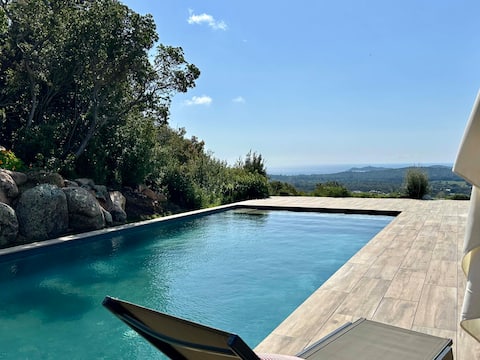 family villa, beautiful unobstructed sea & maquis view