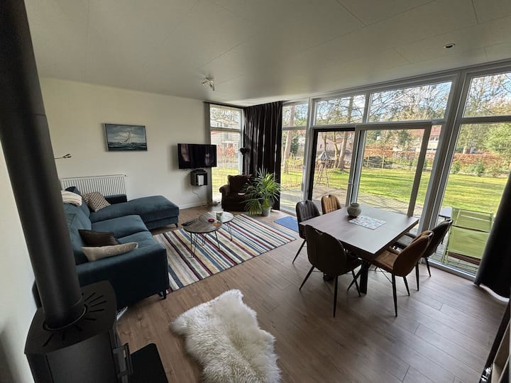 Prachtige Moderne Bos-bungalow Met Grote Tuin - Doetinchem