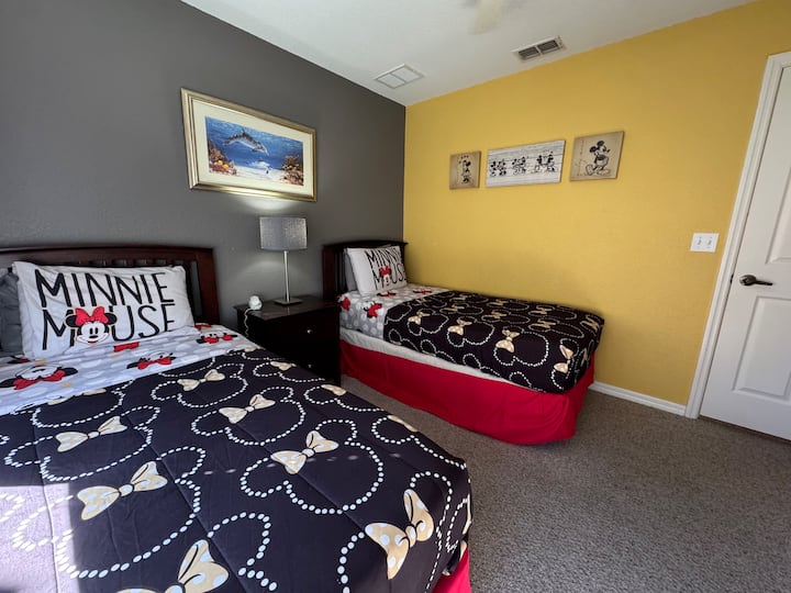 غرفة النوم 2