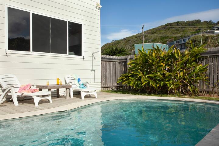 Surf-mist @ Boomerang Beach gallery image 2