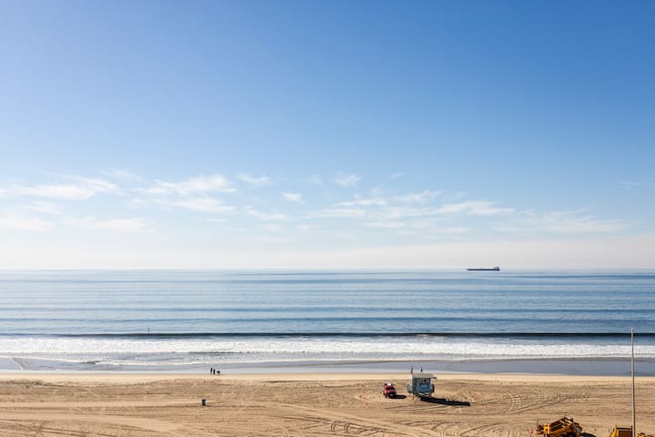 OCEAN-FRONT | Strand/Beach | KING & 2-QUEEN Beds