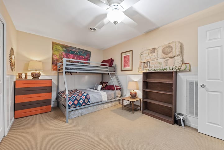 საძინებელი 4