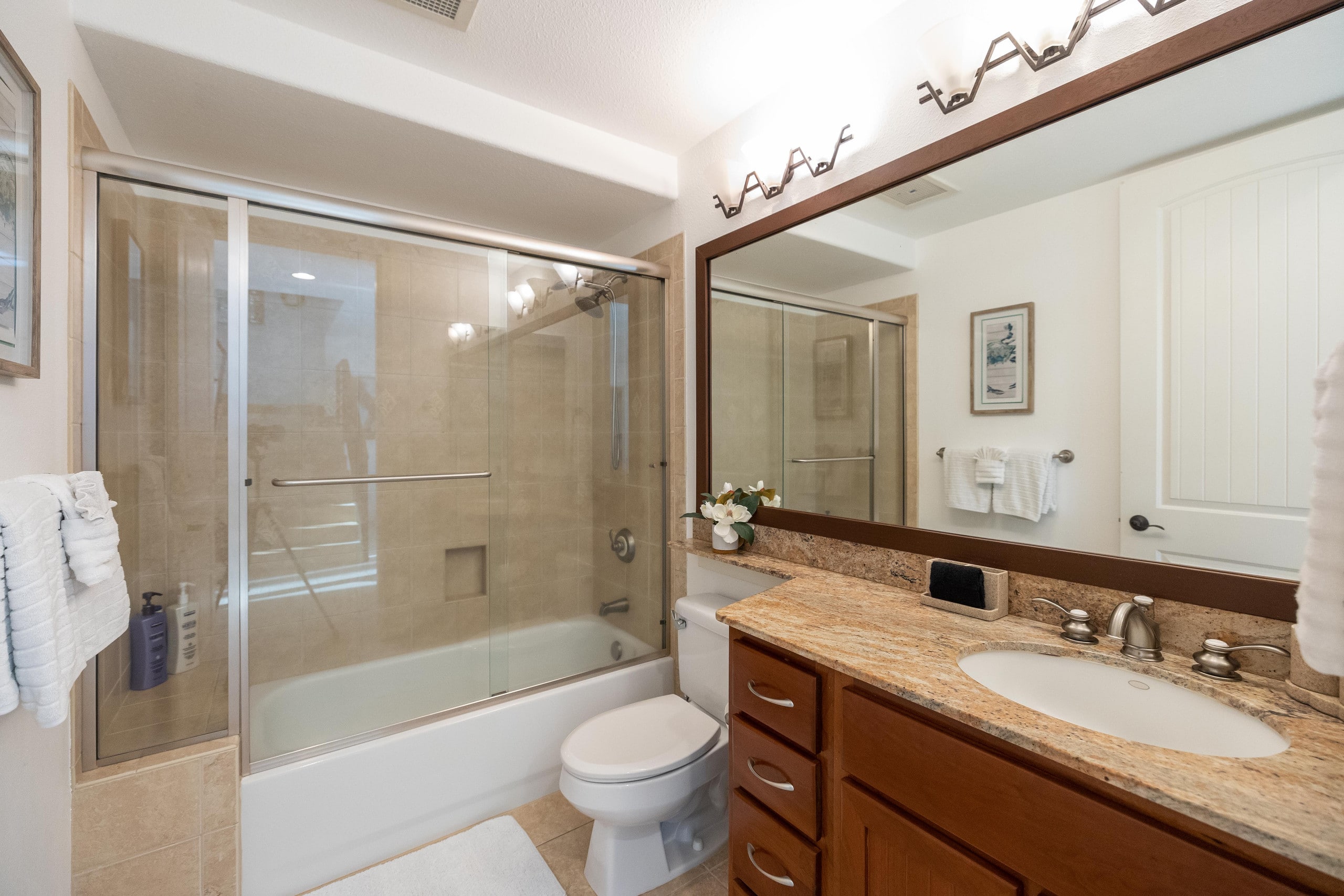 Condo in Waimea · ★5.0 · 3 bedrooms · 4 beds · 3 private baths - Image 24