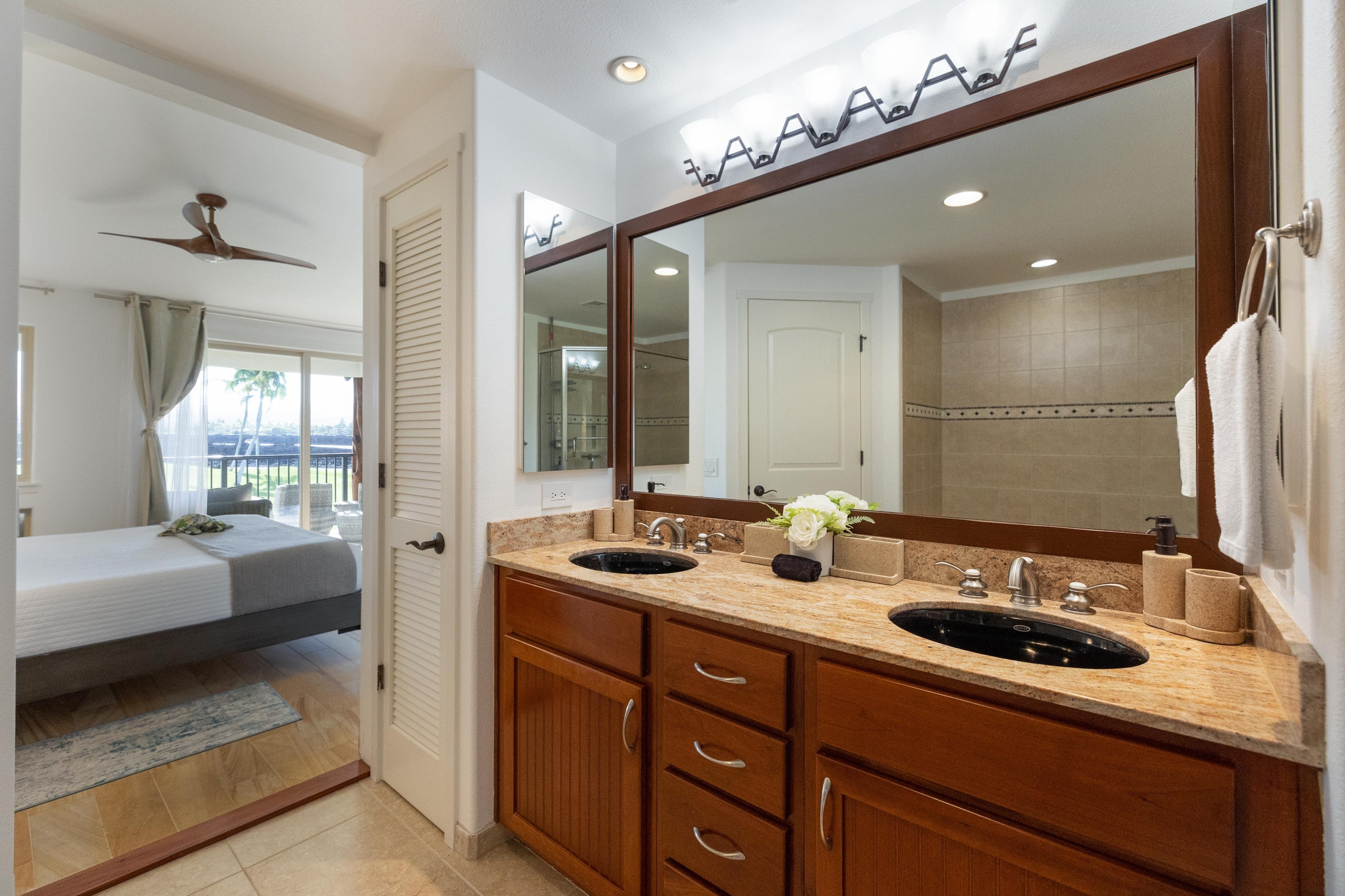 Condo in Waimea · ★5.0 · 3 bedrooms · 4 beds · 3 private baths - Image 21