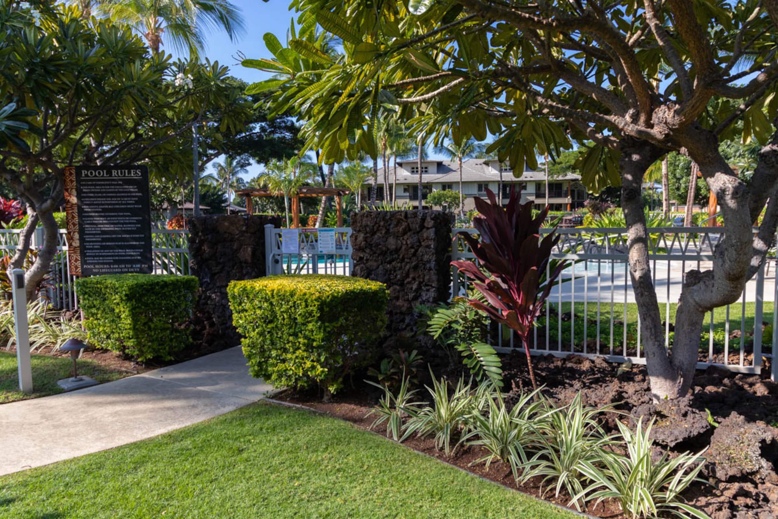Condo in Waimea · ★5.0 · 3 bedrooms · 4 beds · 3 private baths - Image 33