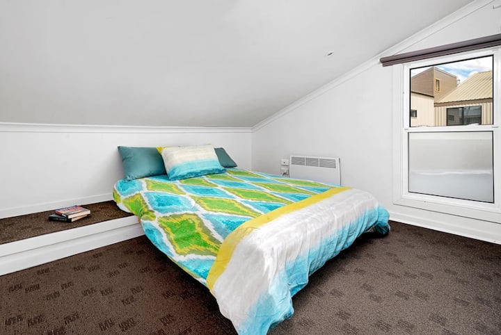 საძინებელი 3