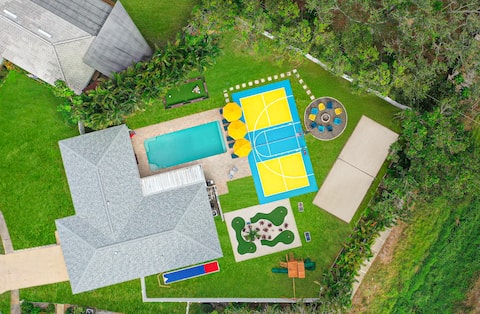 OMG Dream Resort! Heated Pool, Volleyball, Bball