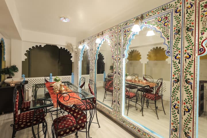 Roop Mahal Homestay With 7 Rooms - Udaipur
