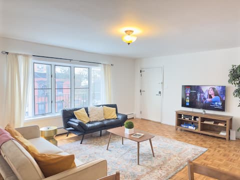 Modern Paradise 25 min to NYC+Parking