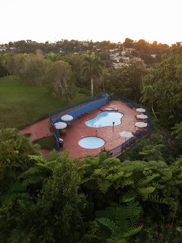 Vicannah Vacations managed Airbnb listing 3