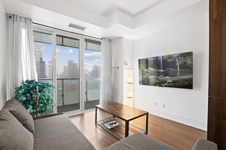 2 Bedroom 2Bath CN-Tower/Parking