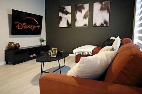 Successful Airbnb property: Edgemont Retreat | AC | WEM | River Cree | Disney+ in Edgemont